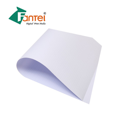 200DX300D PVC ευκίνητο έμβλημα PVC εμβλημάτων 300gsm άσπρο για την εκτύπωση αφισών